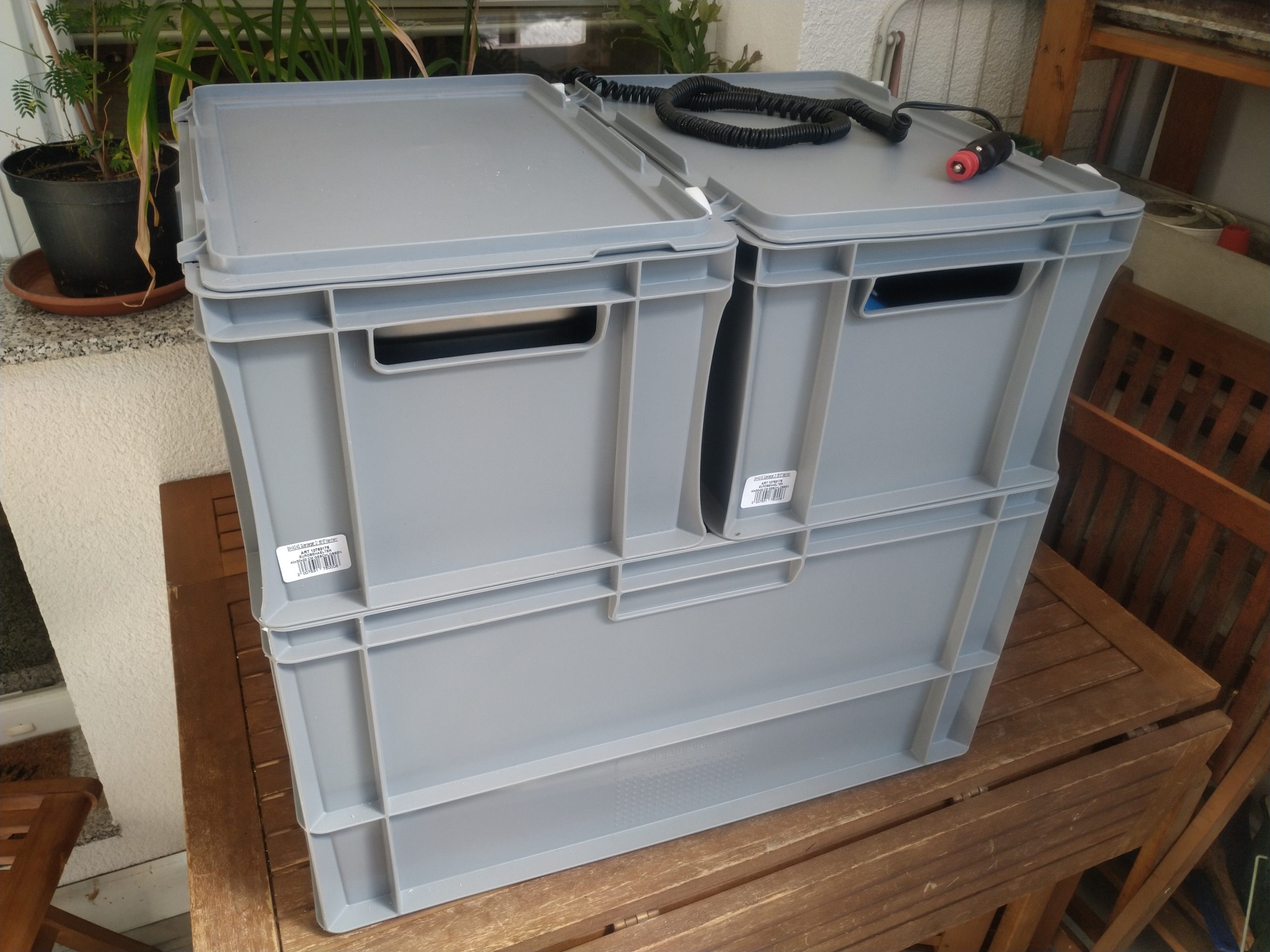 DIY Camper Küchenbox aus einer Eurobox und versteckter Schublade